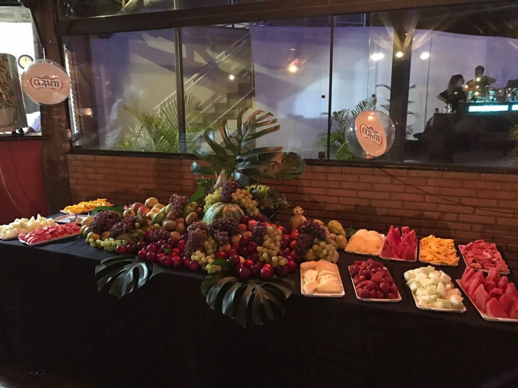 mesa-de-frutas-reveillon